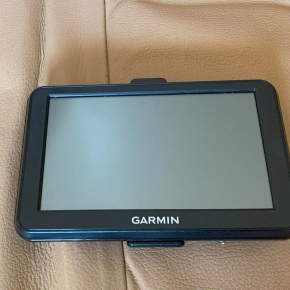GARMIN NUVI 50LM PORTABLE GPS, NAVIGATION AID, WITH ACCESSORIES - Picture 2 of 5